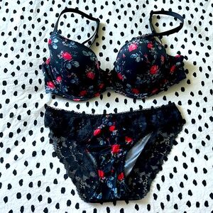 Victoria Secret Bra/Panty Set